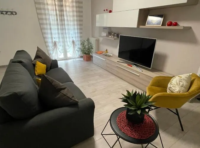 Casa Vacanze Alba *